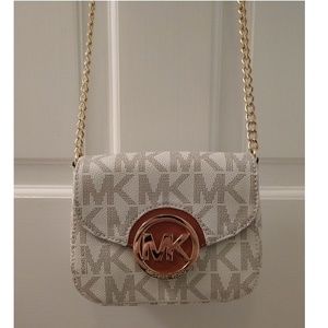Michael Kors Crossbody Purse